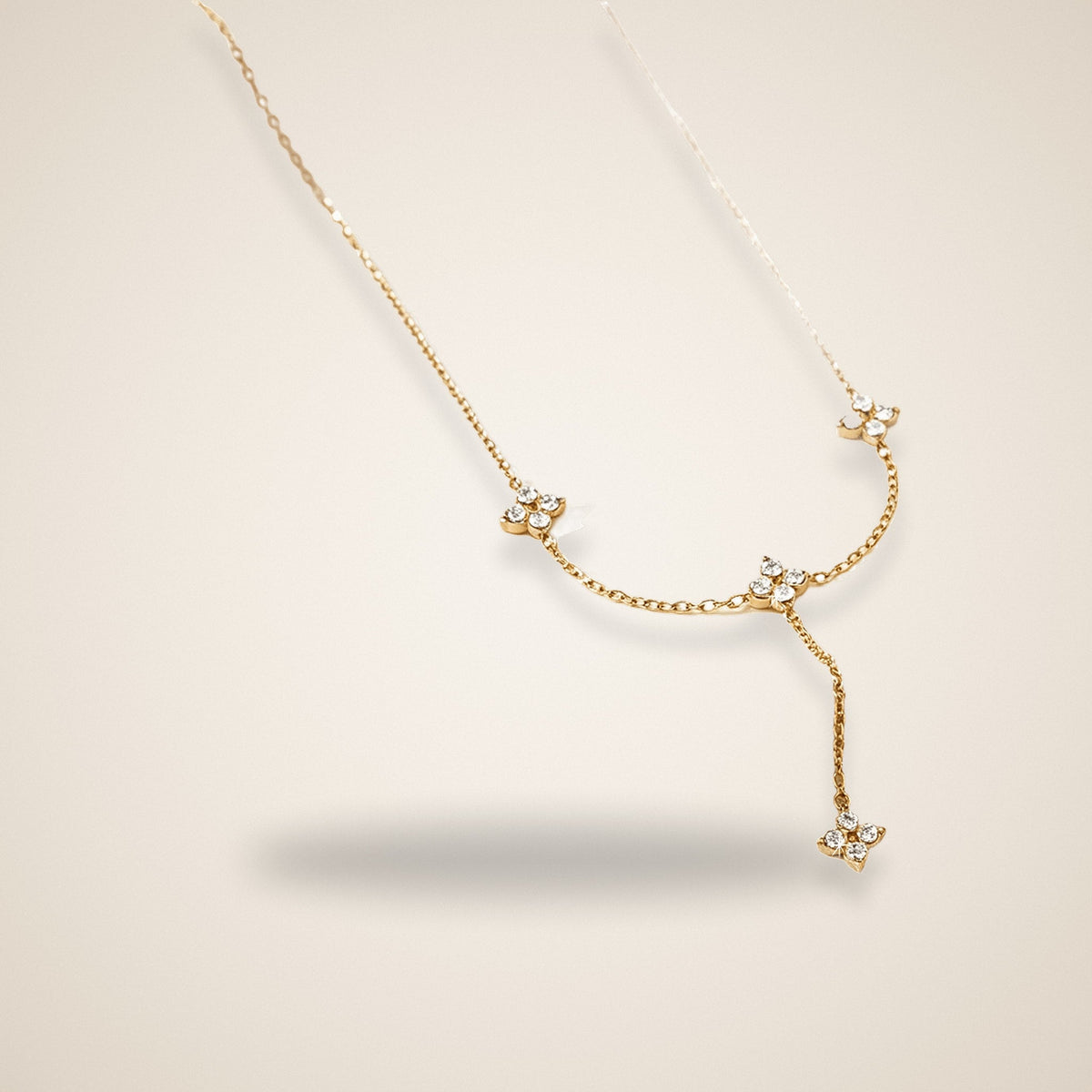 Collier Trèfles Étoilés – bijou acier doré à l'or fin – Maison Trèfle
